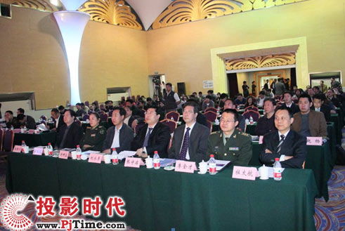 大屏幕拼接系統(tǒng)行業(yè)動態(tài) 融合顯示技術(shù)與展覽展示的新機(jī)遇